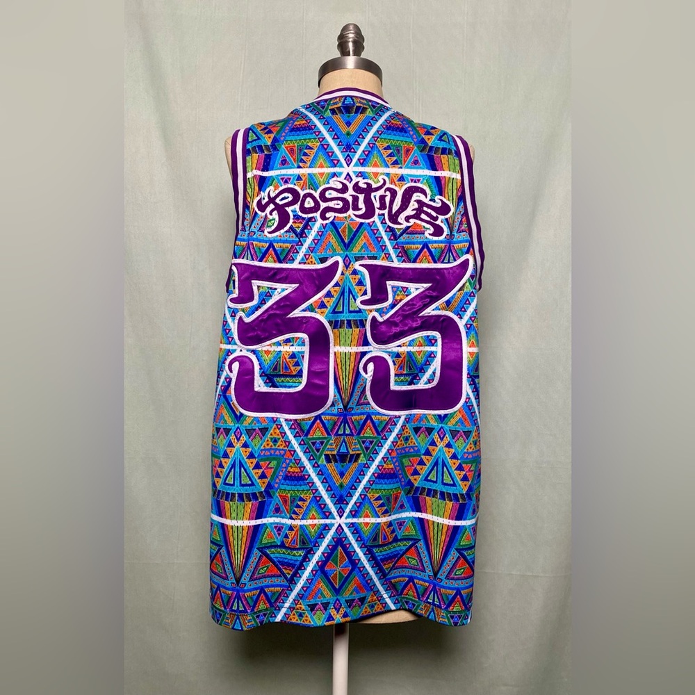 Colorful Positive Geometric Patterned Sleeveless … - image 2